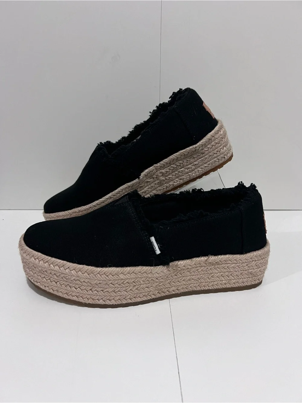Women’s Valencia Platforms Espadrille Toms